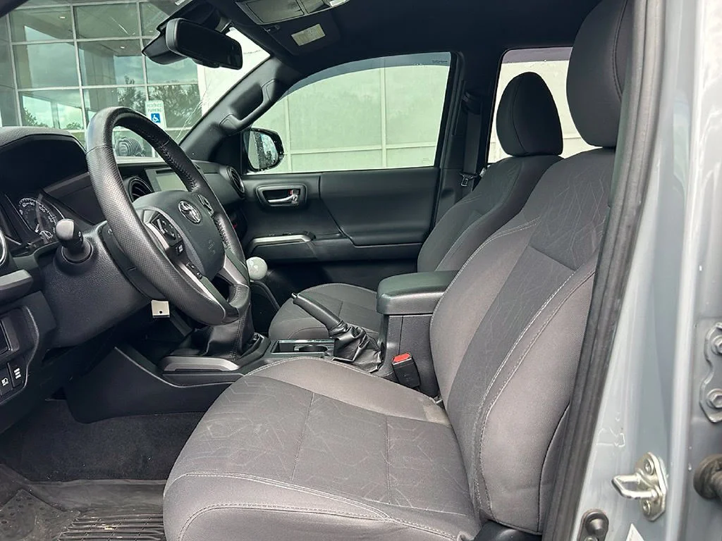 Used 2018  Toyota TRD Sport image 9