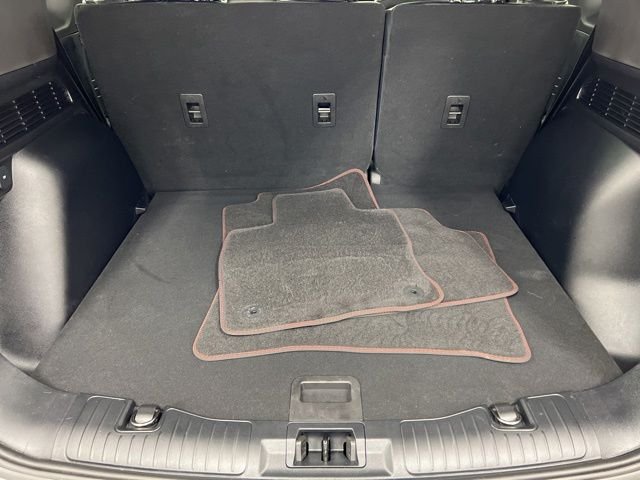Used 2023 Carbonized Gray Metallic Ford ST-Line image 9