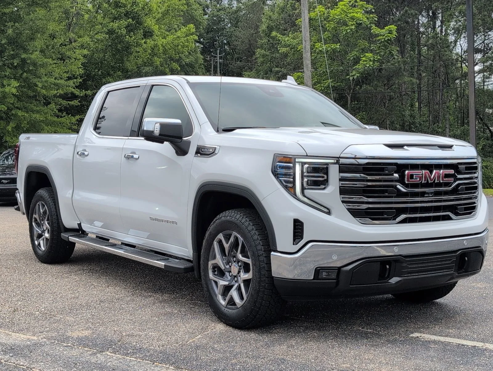 New 2026 Summit White GMC SLT image 8