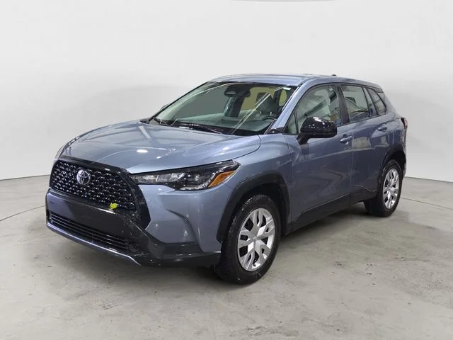 Used 2024  Toyota L image 1