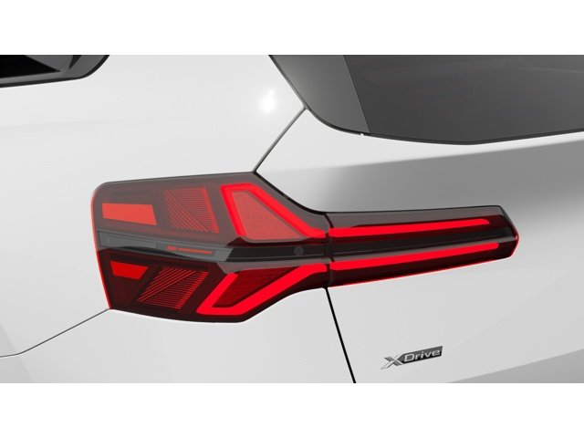 New 2026 Alpine White BMW 30 xDrive image 8