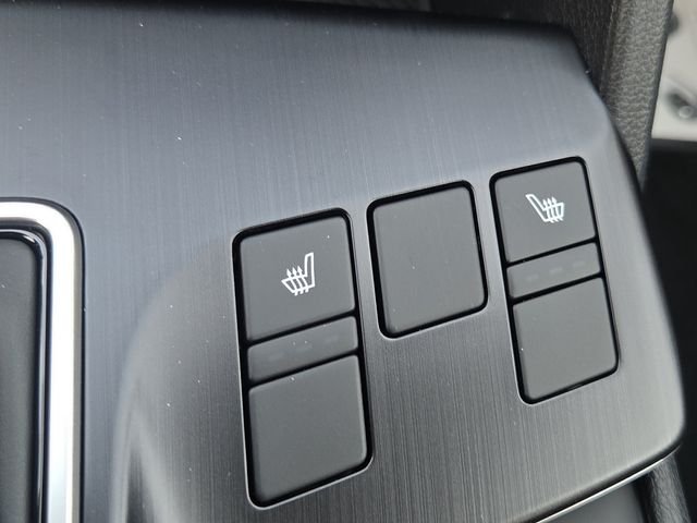 New 2026 White Kia LX image 10