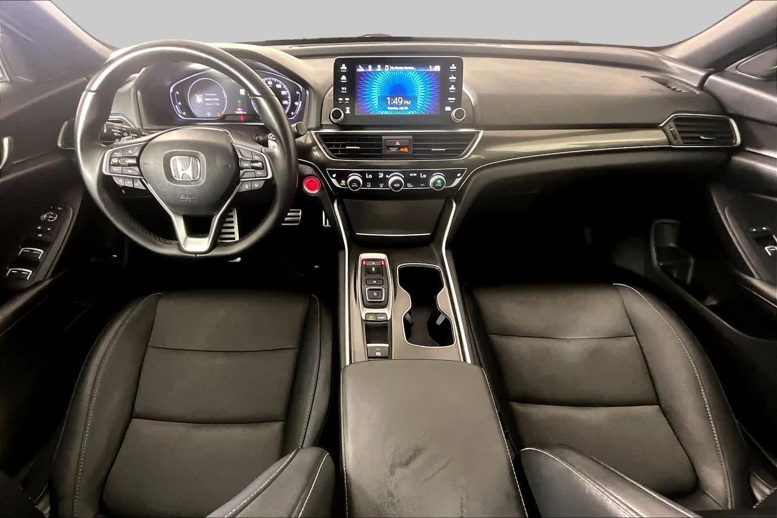 Used 2020 Lunar Silver Metallic Honda Sport image 15