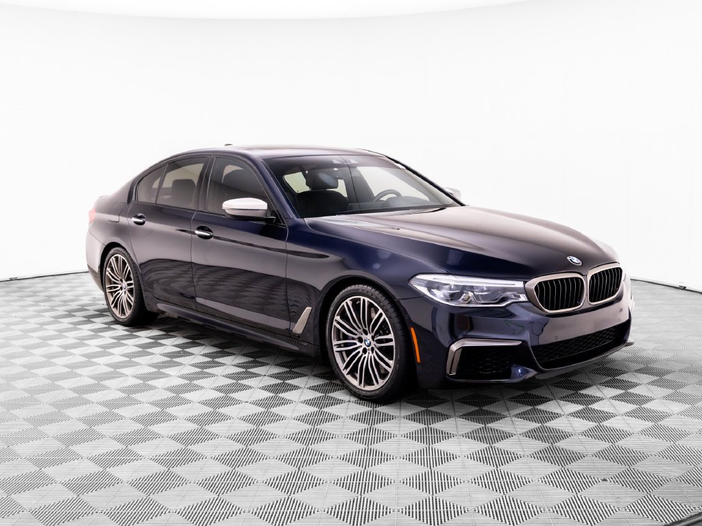 Used 2018 Carbon Black Metallic BMW M550i xDrive image 8