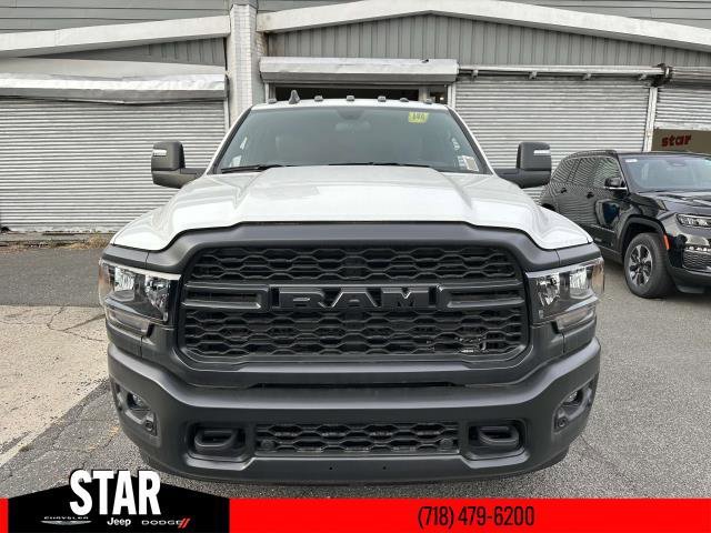New 2024 Bright White Clear-Coat Exterior Paint RAM Tradesman image 8
