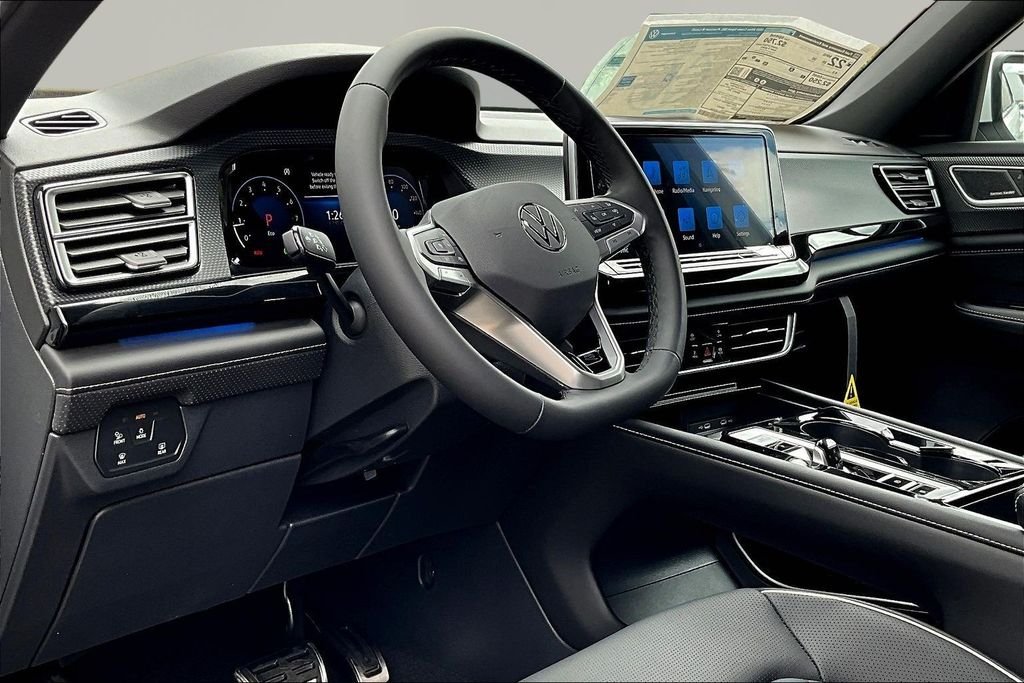 New 2026 White Volkswagen 2.0T SEL Premium R-Line image 17