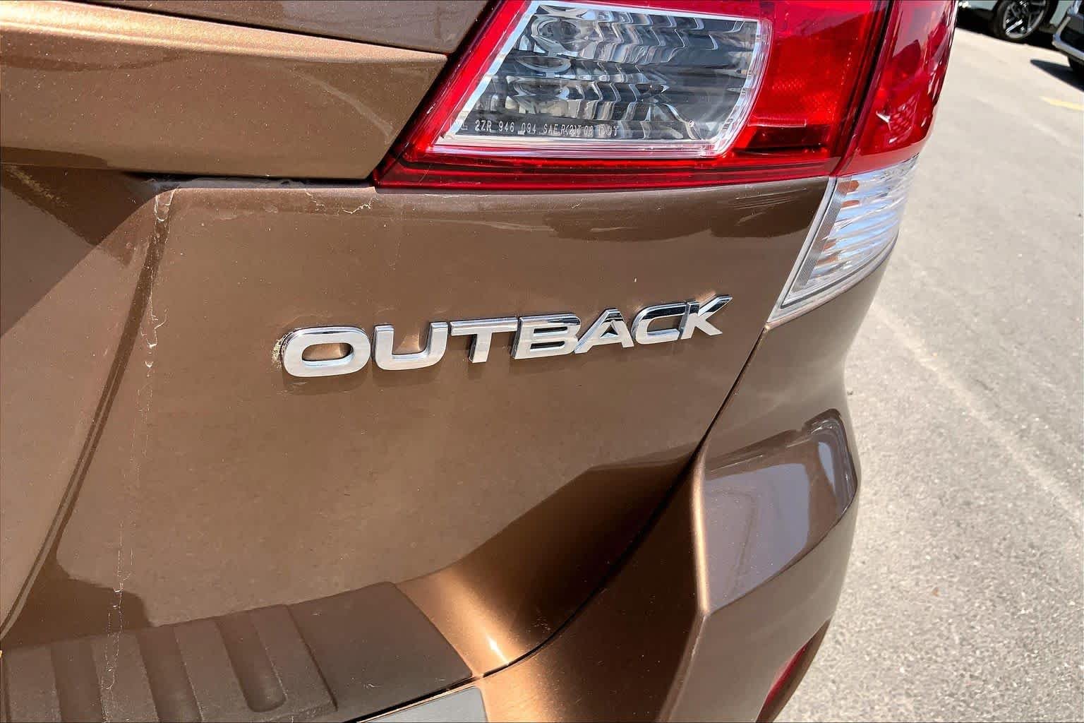 Used 2011 Caramel Bronze Metallic Subaru 2.5i Prem AWP/Pwr Moon image 9