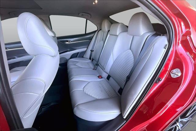 Certified Used 2022 SUPERSONIC RED Toyota  image 21