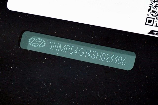 Used 2025 White Hyundai Calligraphy image 42