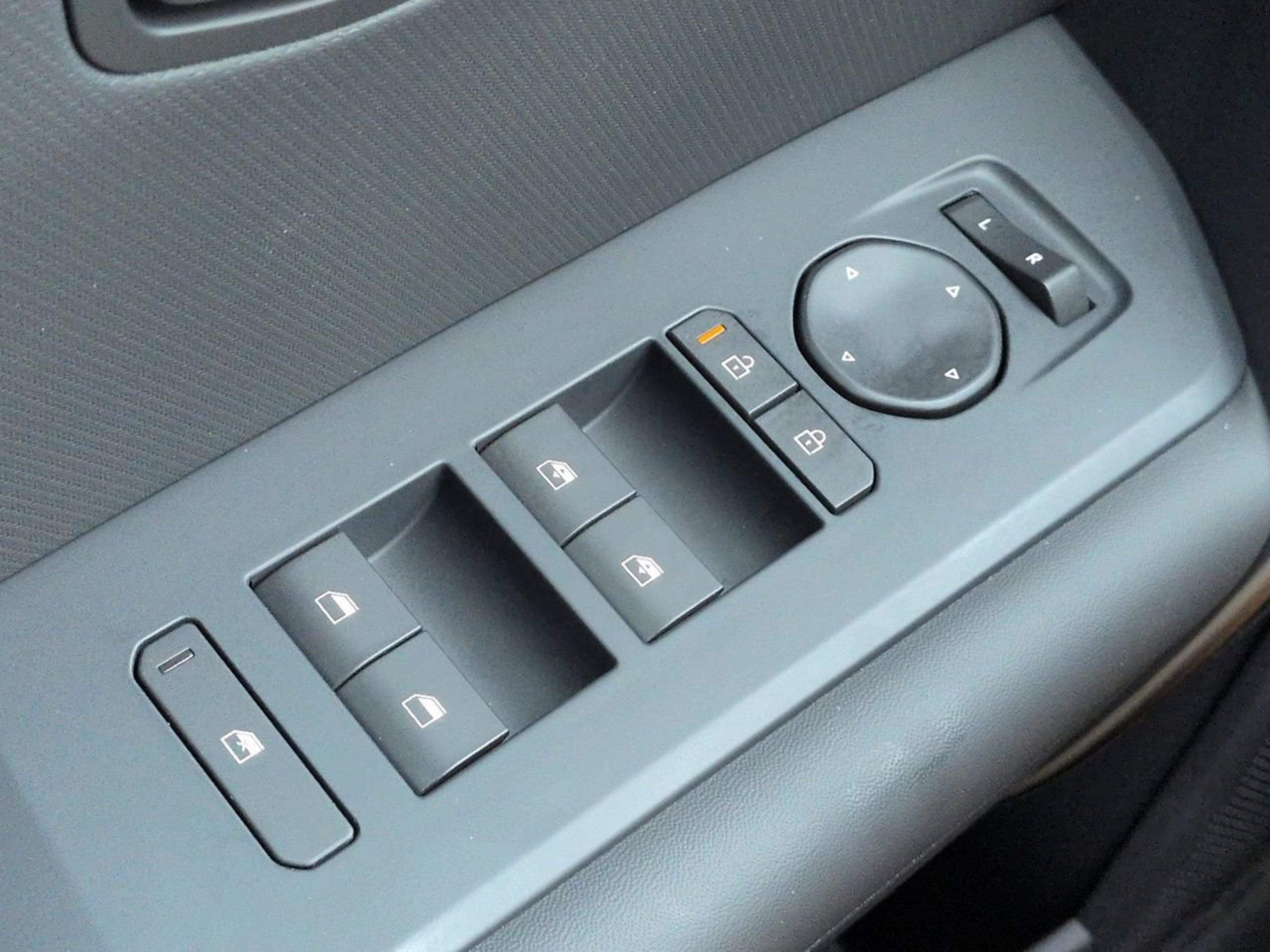 New 2027 Pale Gray Kia X-Line SX image 36