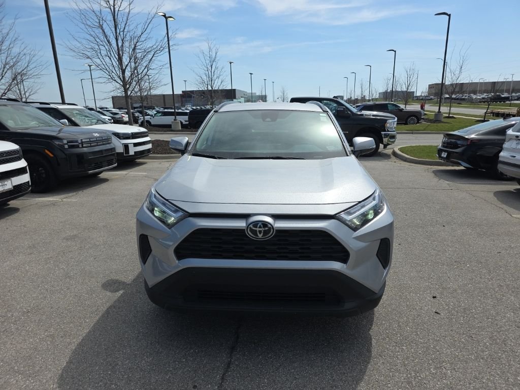 Used 2024 Toyota RAV4 XLE with VIN 2T3P1RFV5RC435139 for sale in Kansas City