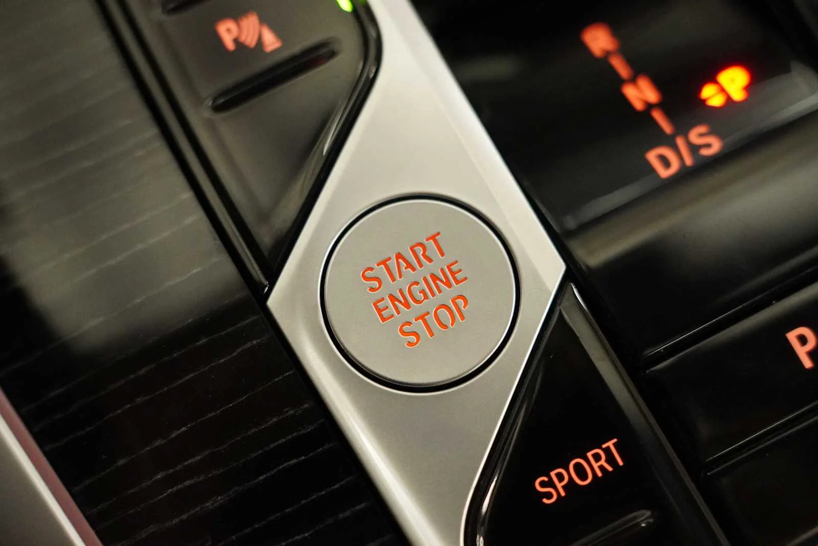 Used 2026 Brooklyn Grey Metallic BMW xDrive40i image 20