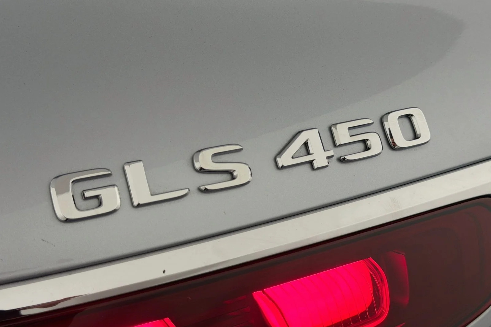 Certified Used 2025 Cirrus Silver Metallic Mercedes-Benz 450 image 11
