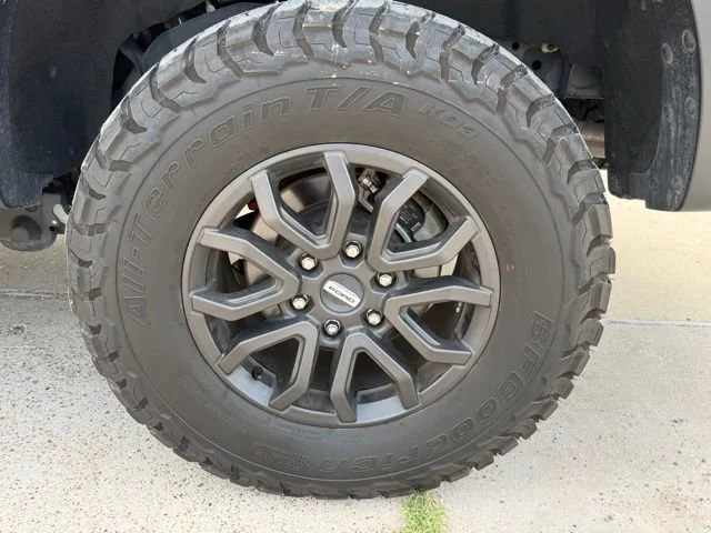 Used 2024 Gray Ford Raptor image 7