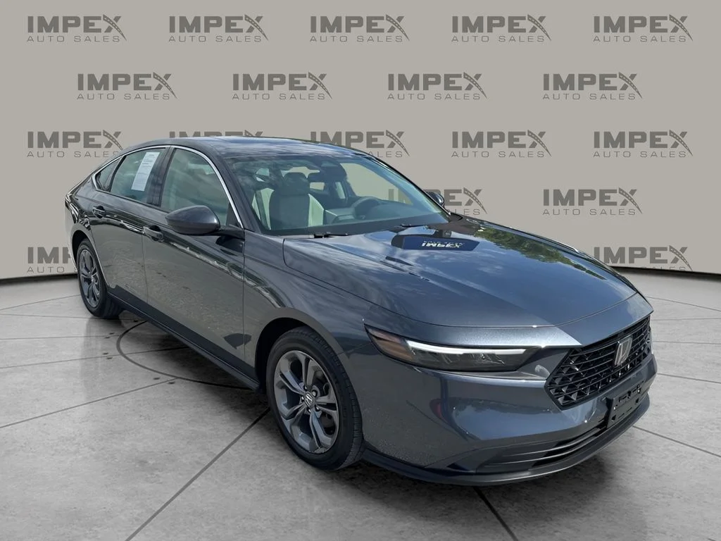 Used 2024 Gray Honda EX image 7