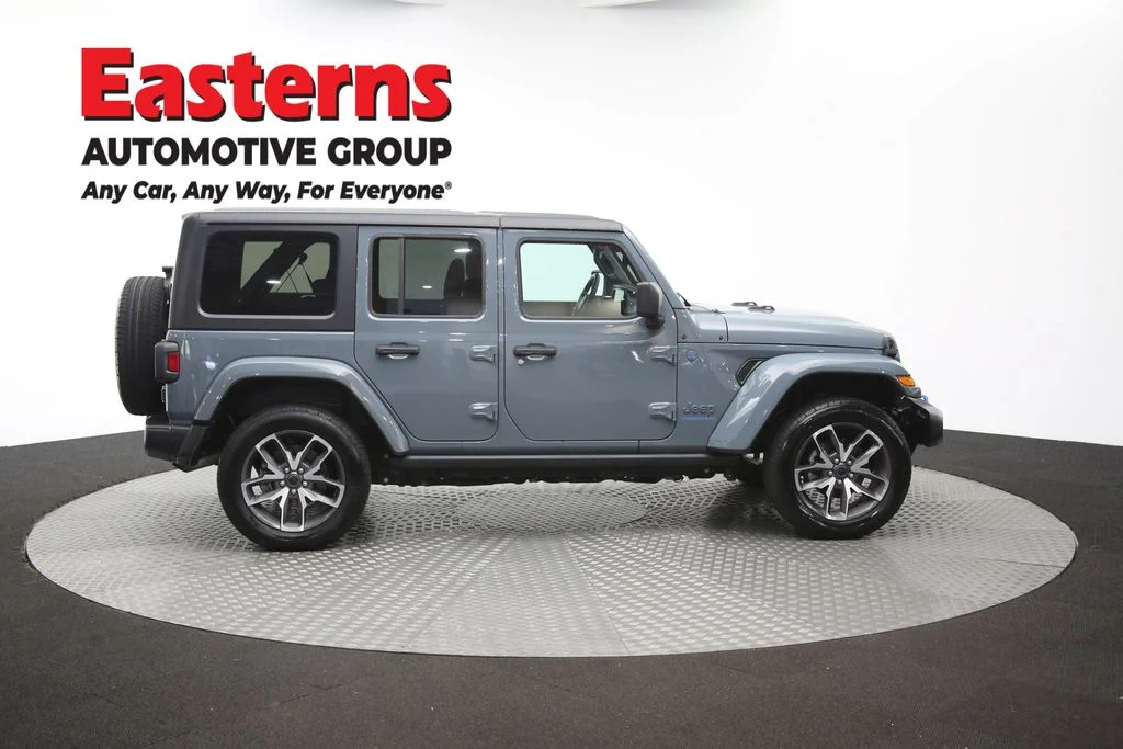 Used 2024 Gray Jeep Sport S 4xe image 45