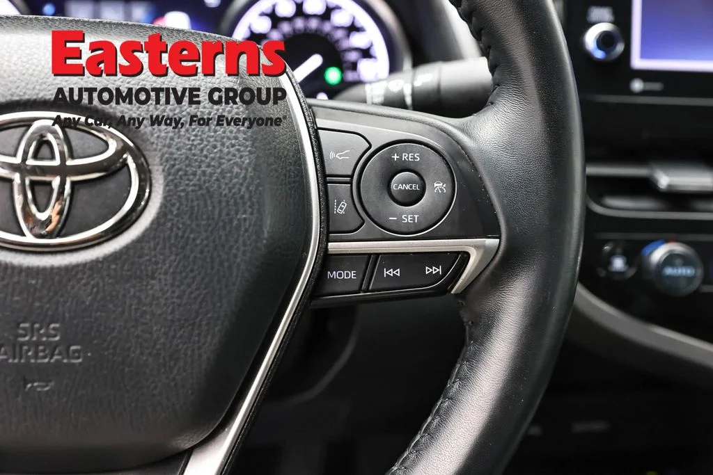 Used 2022 Black Toyota XLE image 16
