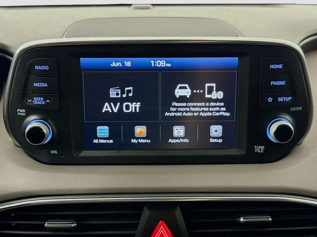 Used 2020 Black Hyundai SEL image 14