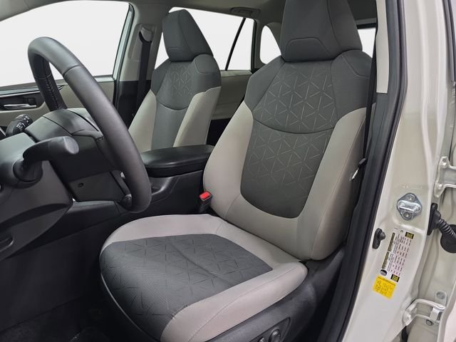 Used 2024 White Toyota XLE image 12