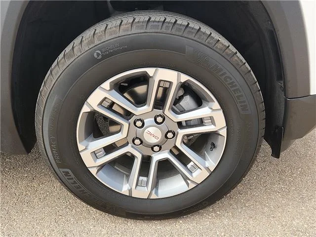 Used 2026 White GMC Elevation All-Wheel Drive image 7