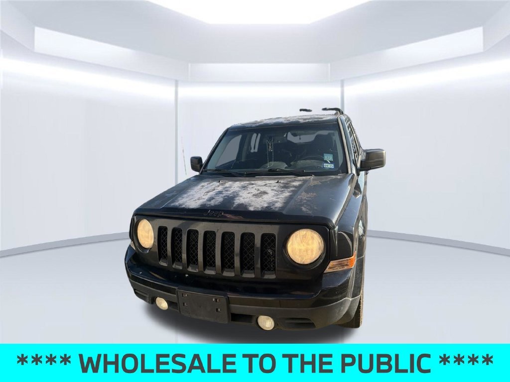 Used 2014 Black Jeep Sport image 2