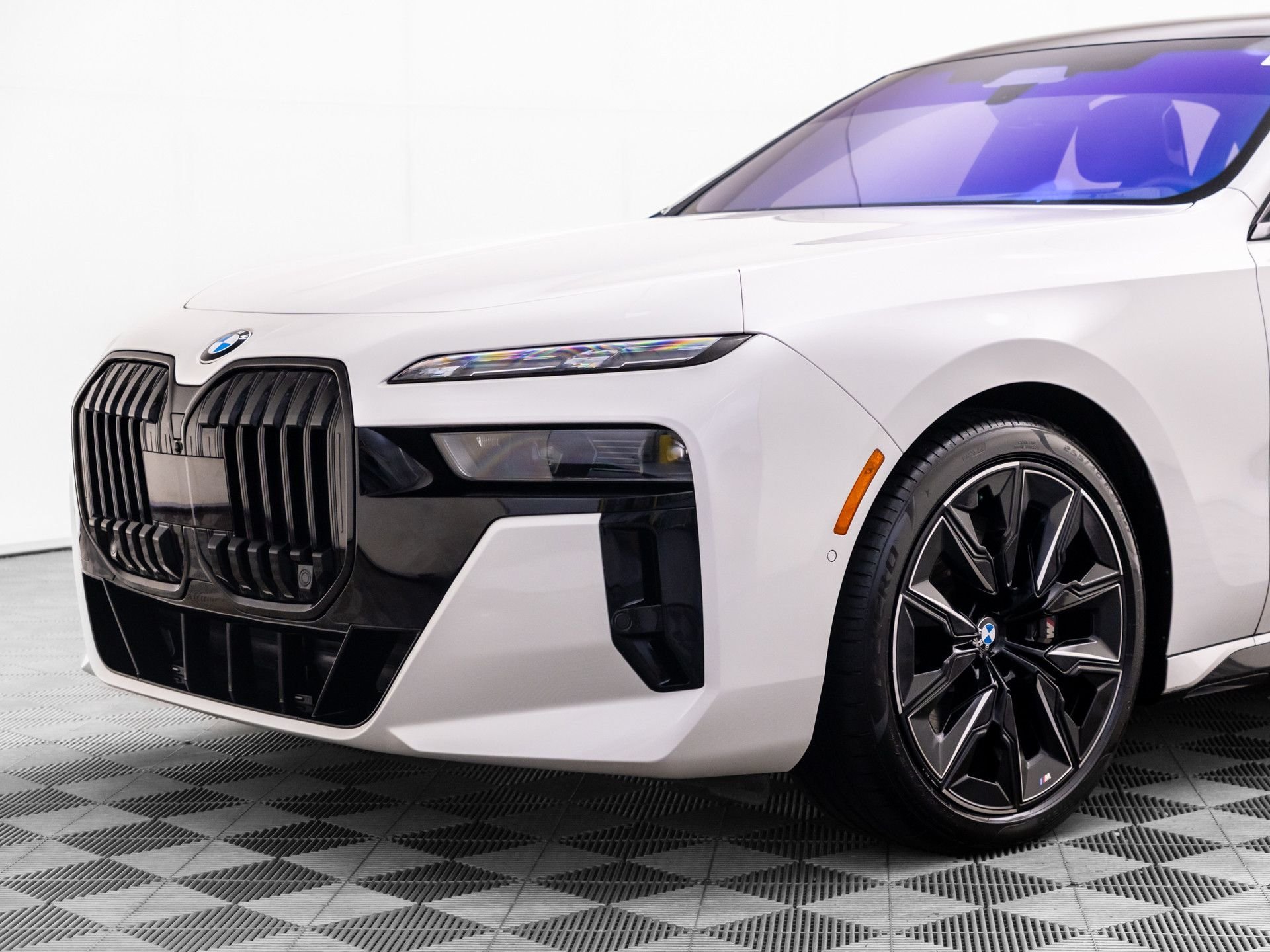 Certified Used 2023 Mineral White Metallic BMW 760i xDrive image 40