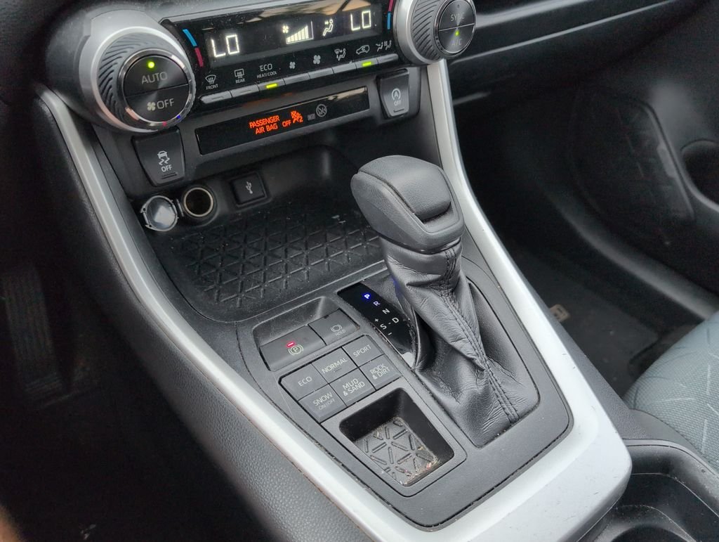 Used 2020 Gray Toyota XLE image 18