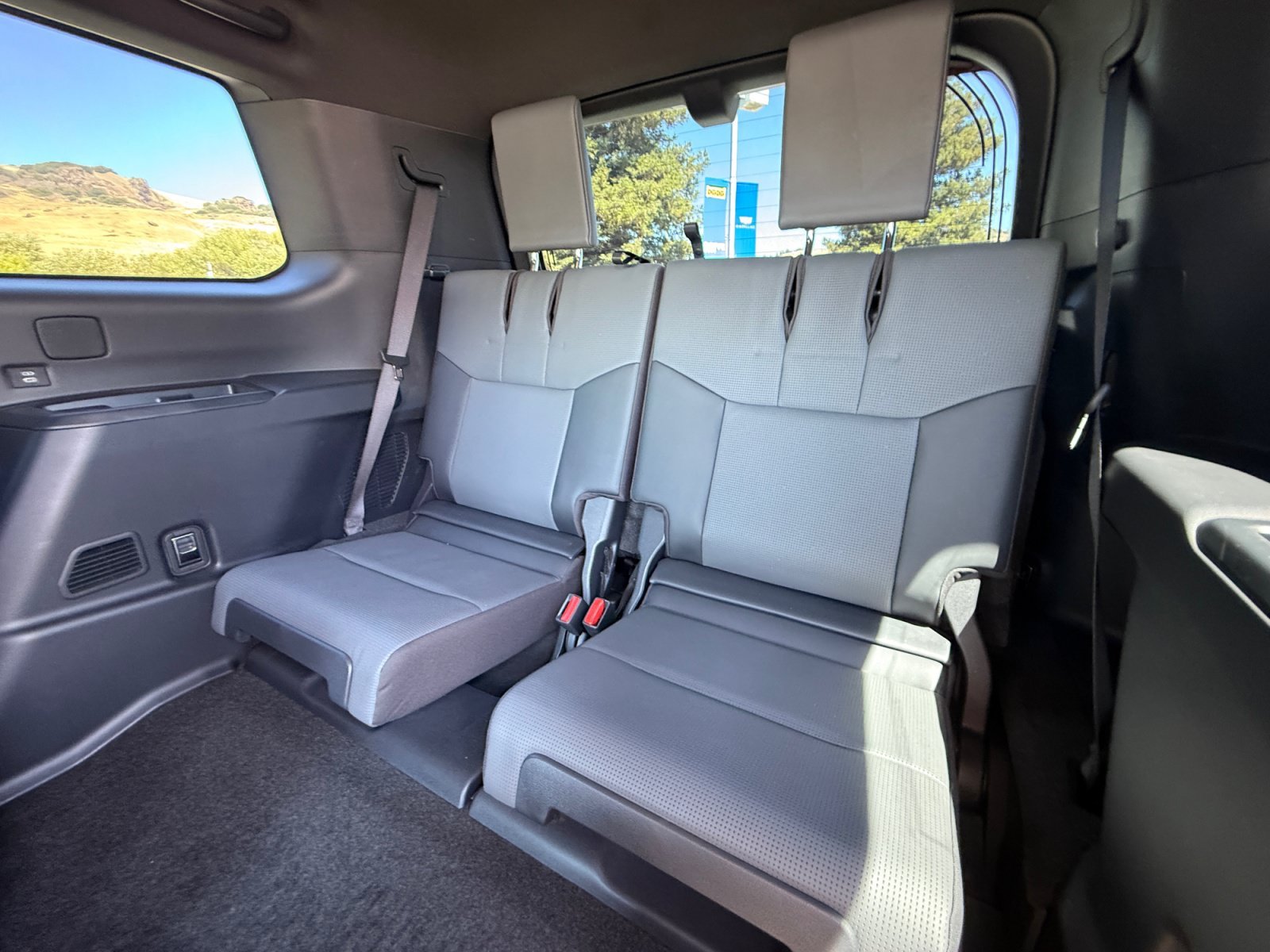 Used 2024 Mica Lexus 550 Luxury+ image 21