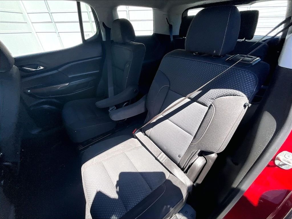 Used 2023 Volcanic Red Tintcoat GMC SLE image 15