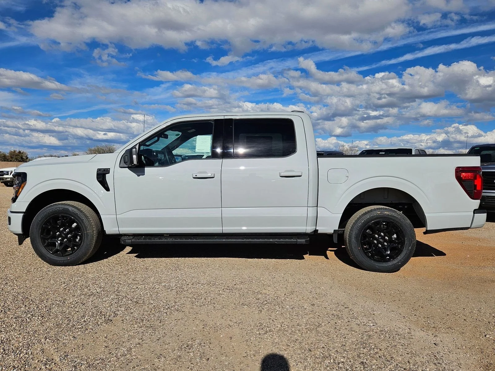 New 2026 Avalanche Ford XLT image 9