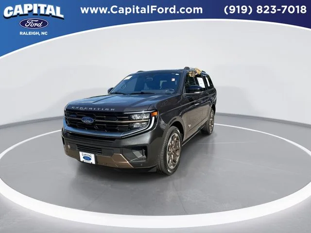Used 2025 Gray Ford King Ranch image 4
