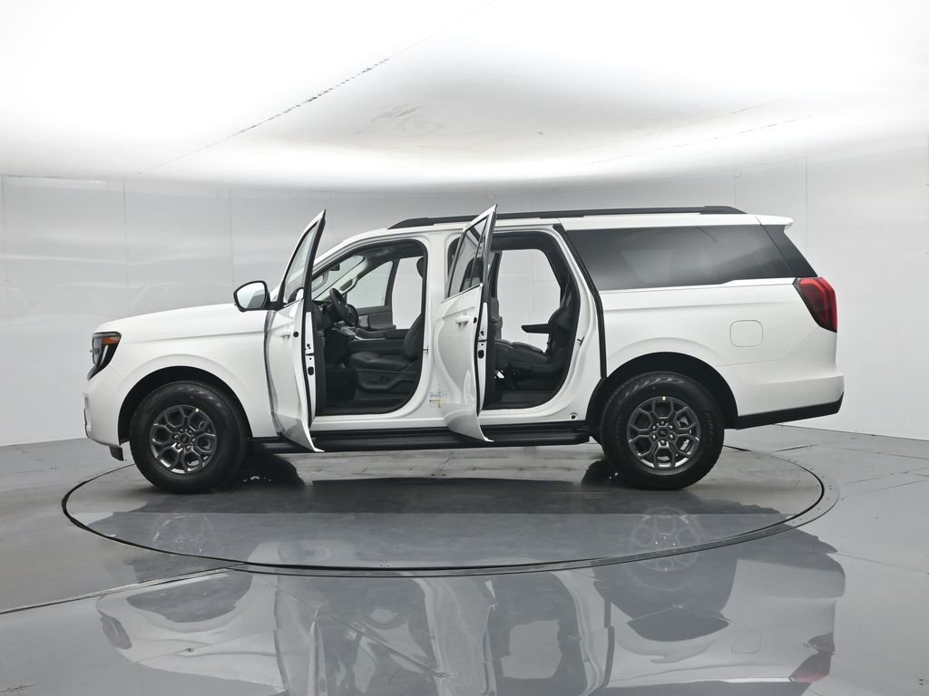 New 2027 Star White Metallic Tri-Coat Ford Active image 37