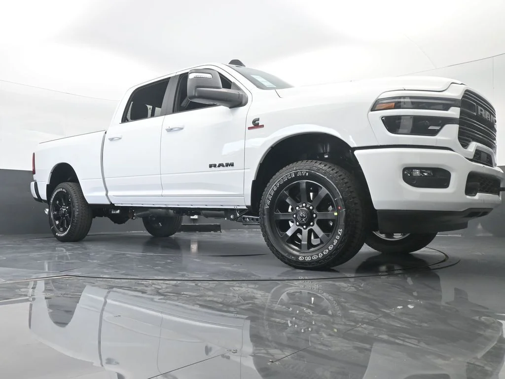 New 2026 Bright White Clear-Coat Exterior Paint RAM Laramie image 61