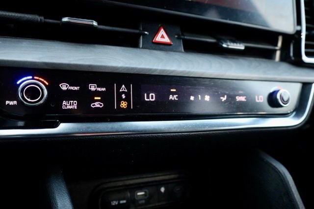 Used 2023 Sapphire Blue Kia X-Line image 27