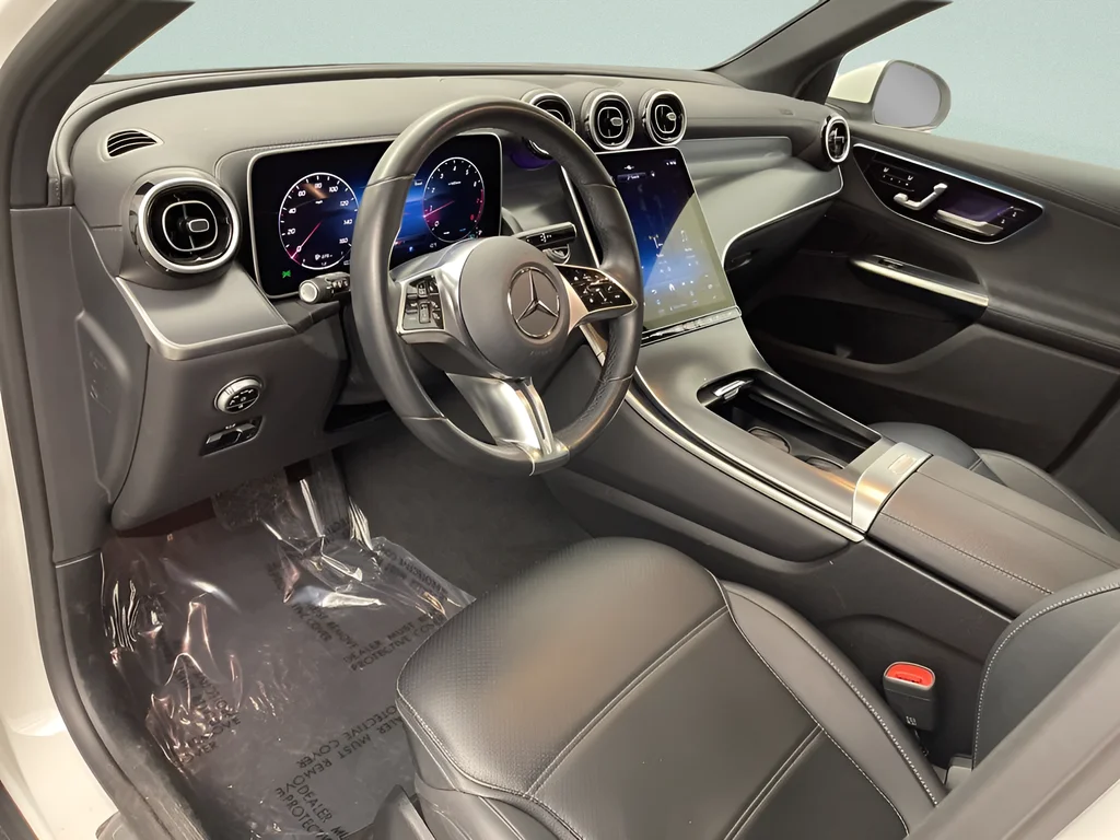 2024 Mercedes-Benz GLC GLC 300 - Photo 18