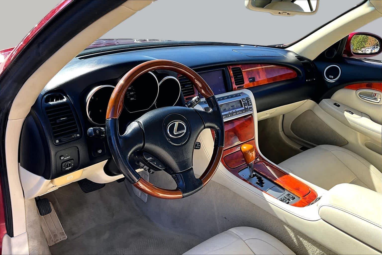 Used 2006 Matador Red Mica Lexus  image 14
