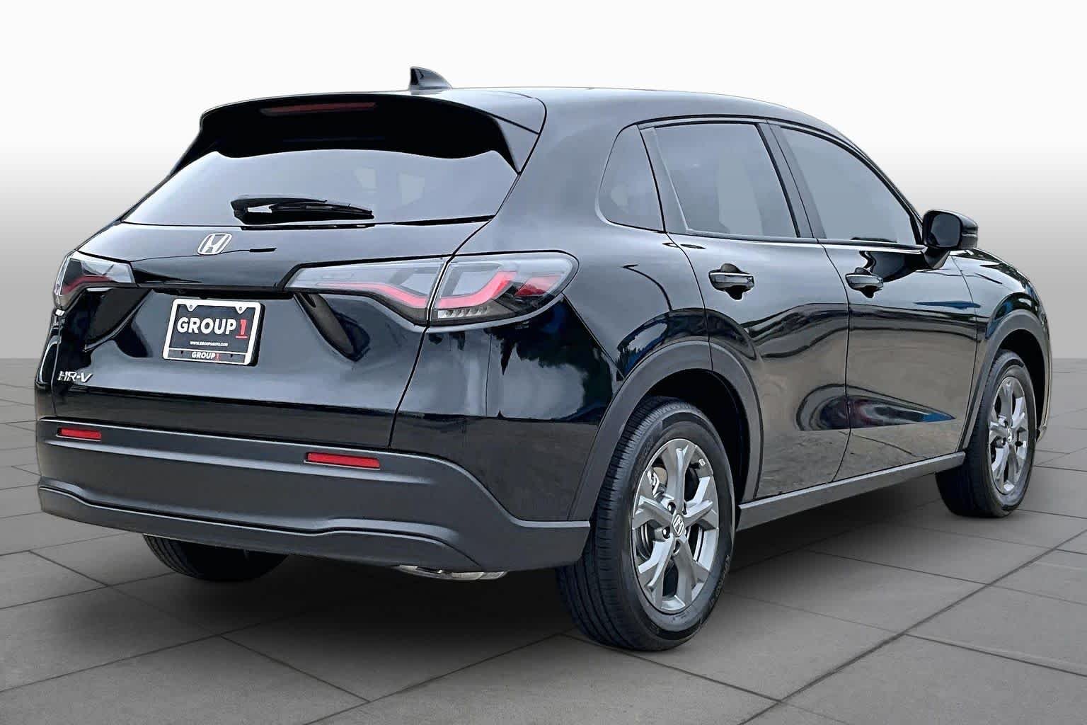 2027 Honda HR-V LX - Photo 12