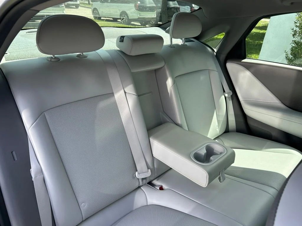 Used 2023 White Hyundai Limited image 51