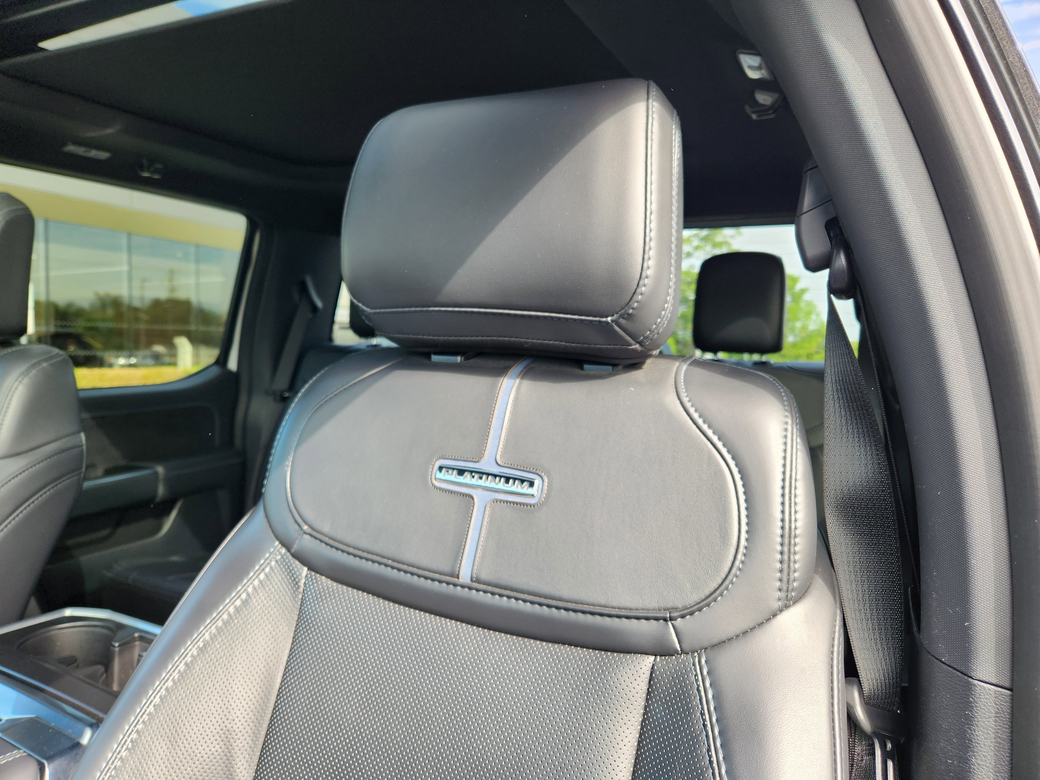 Used 2025 Star White Metallic Tri Coat Ford Platinum image 11