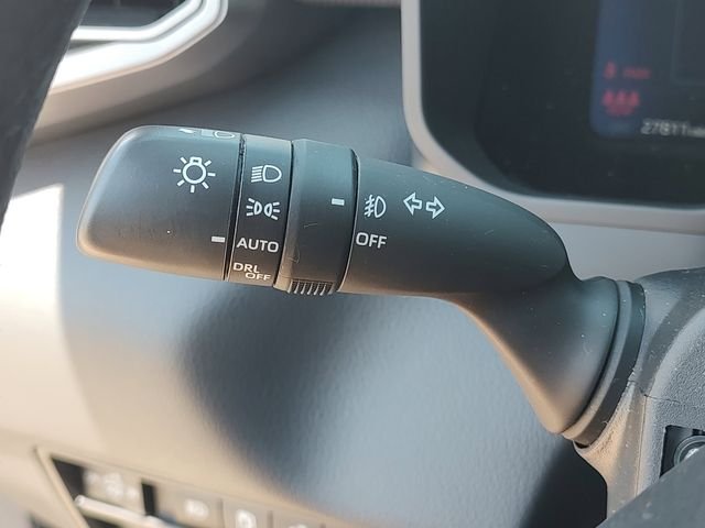 Used 2024  Toyota Limited image 23