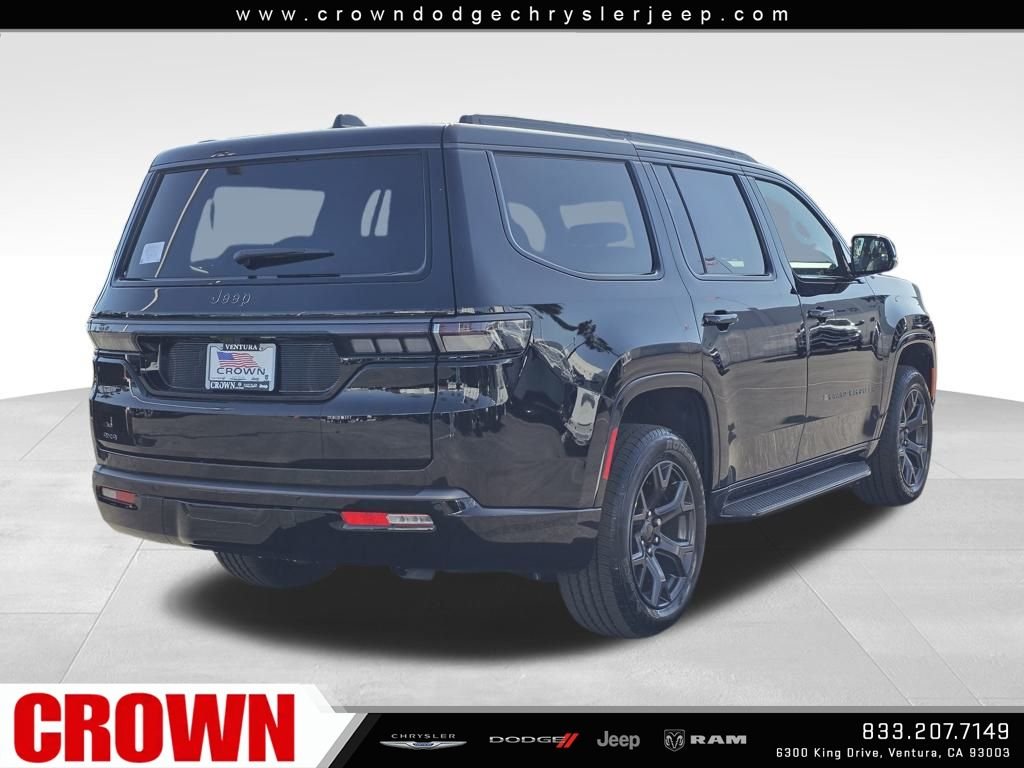 New 2026 High Gloss Black Exterior Paint Jeep Limited Altitude image 5