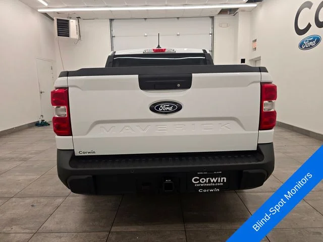 New 2026 Oxford White Ford XLT image 4