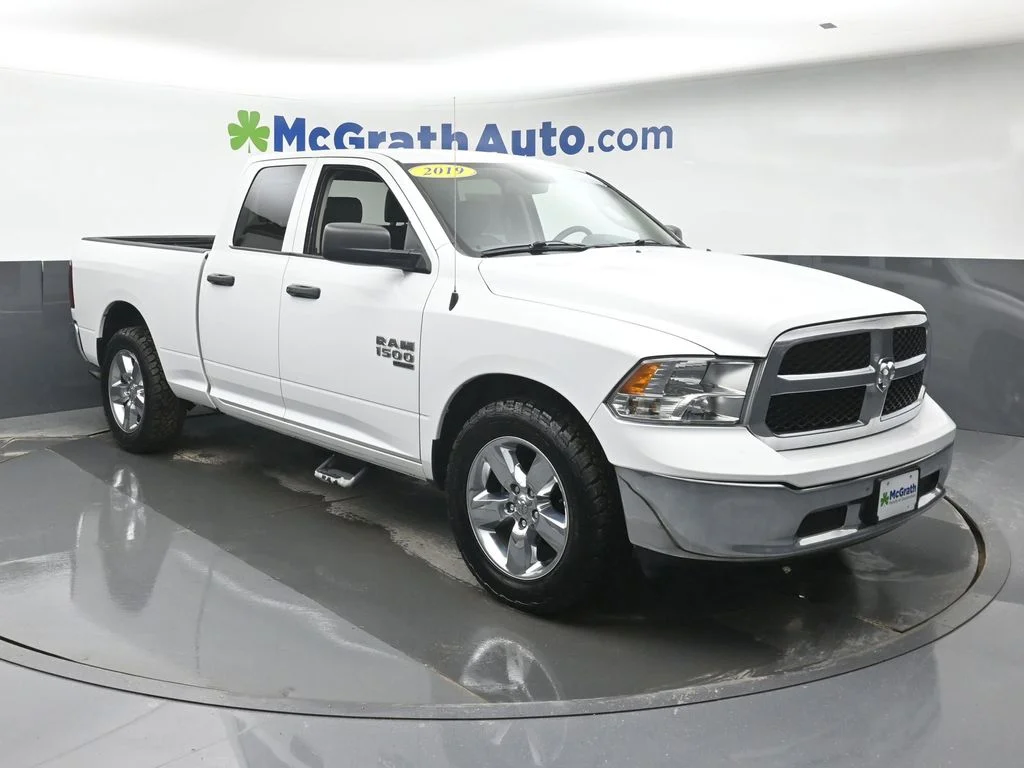 Used 2019 RAM Ram 1500 Classic Tradesman with VIN 1C6RR6FG6KS555098 for sale in Marion, IA