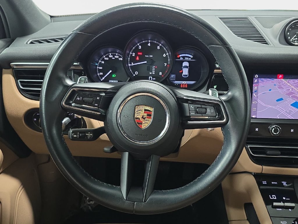 Certified Used 2023  Porsche  image 12
