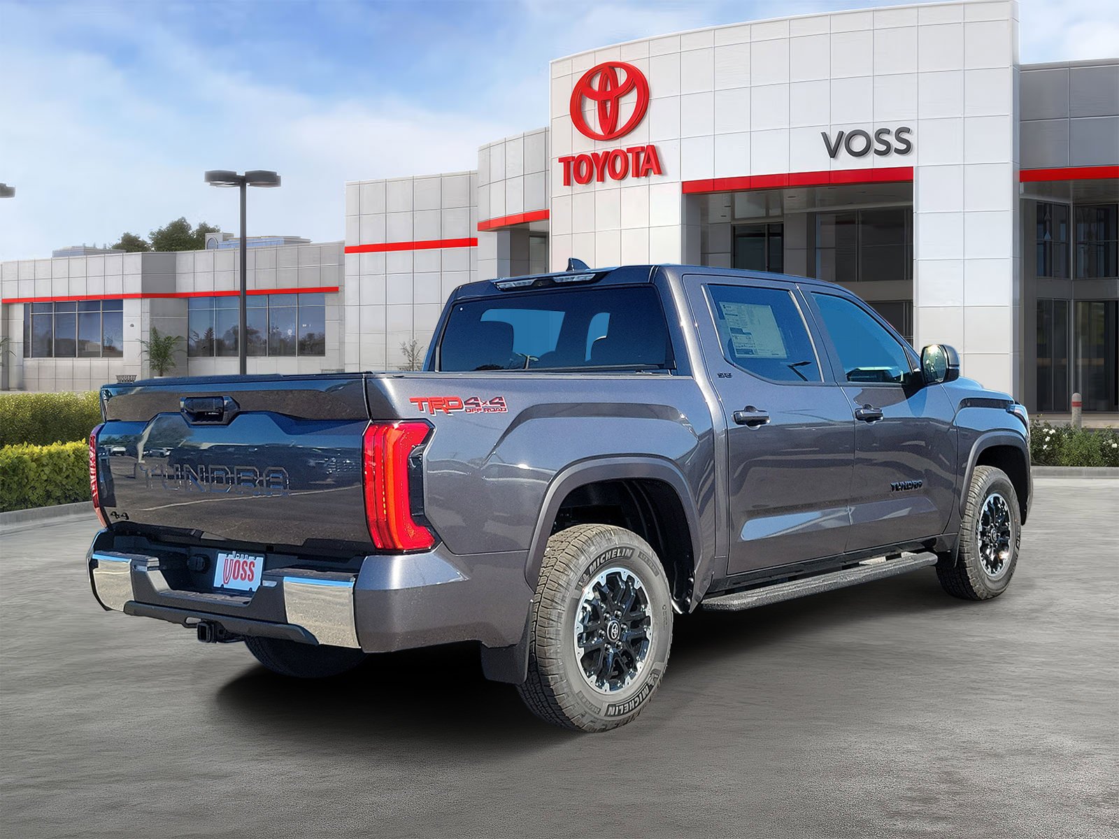 2026 Toyota Tundra SR5, photo 3 of 12