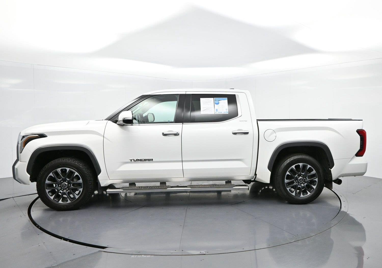 Used 2023 Ice Cap Toyota Limited image 5