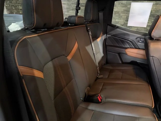 Used 2023 Onyx Black GMC AT4 image 34