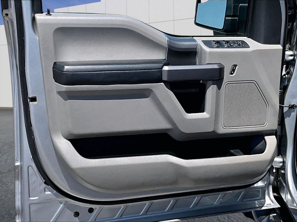 Used 2020 Silver Ford XLT image 19