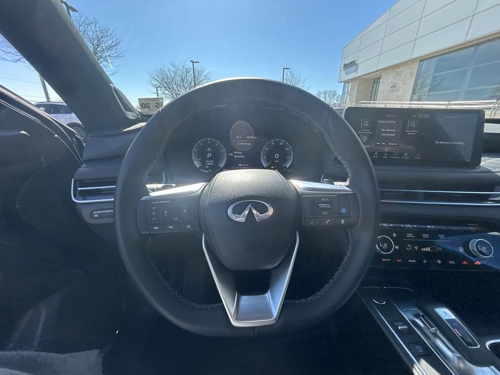 Certified Used 2025 Gray INFINITI Autograph image 18