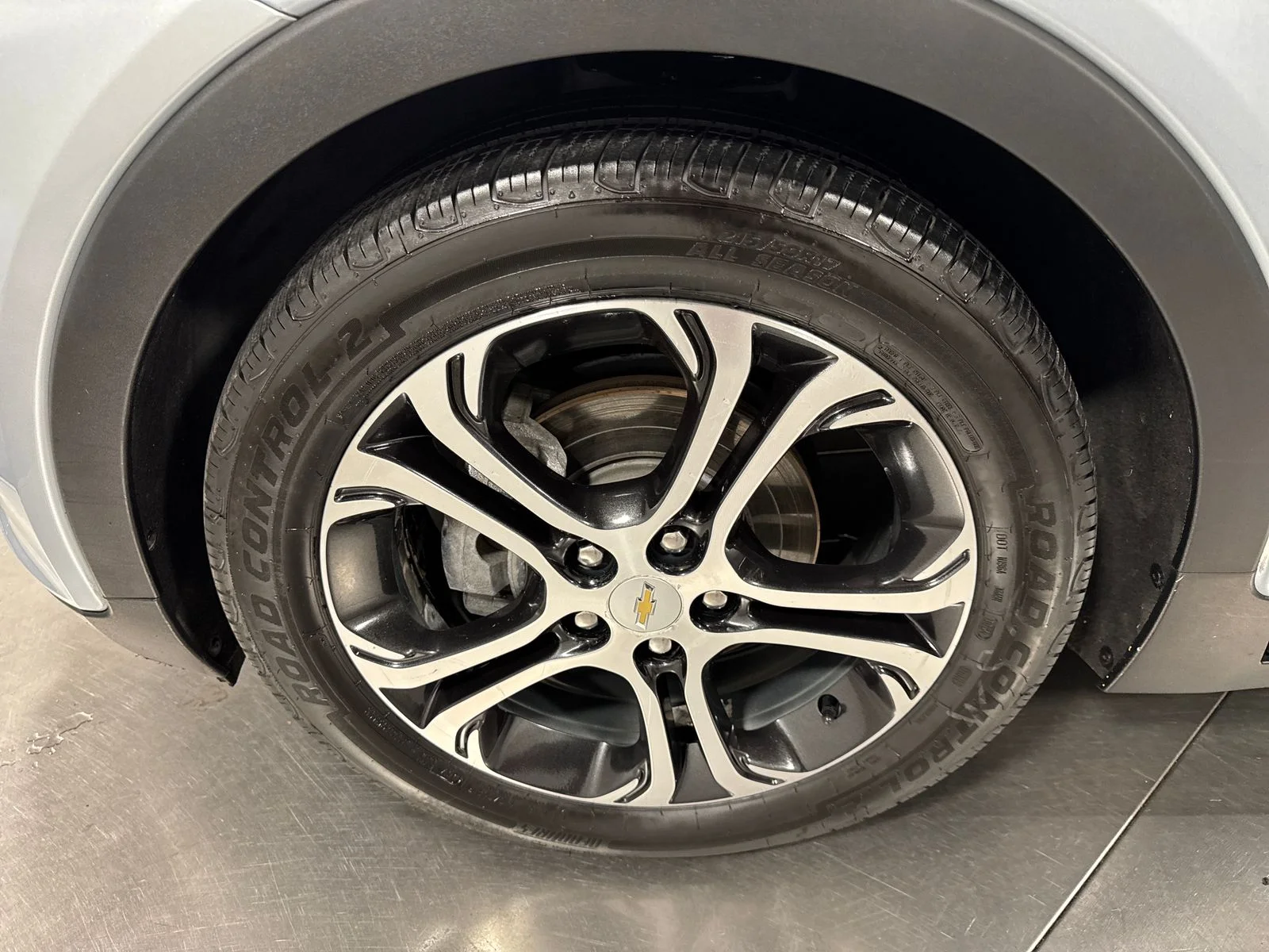 Used 2018 Chevrolet Bolt EV Premier with VIN 1G1FX6S00J4135648 for sale in Portland, OR